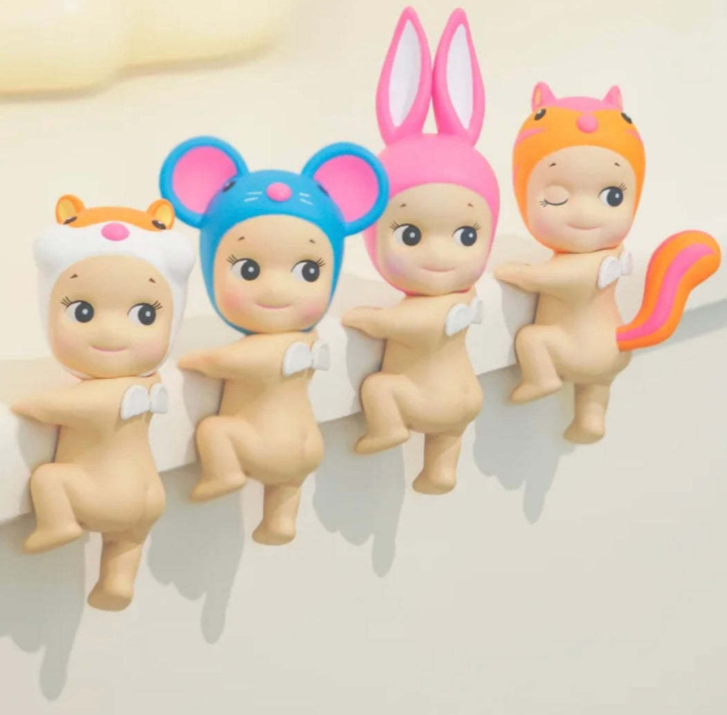 Sonny Angel HIPPERS Looking Back Series Figures, Blind Box