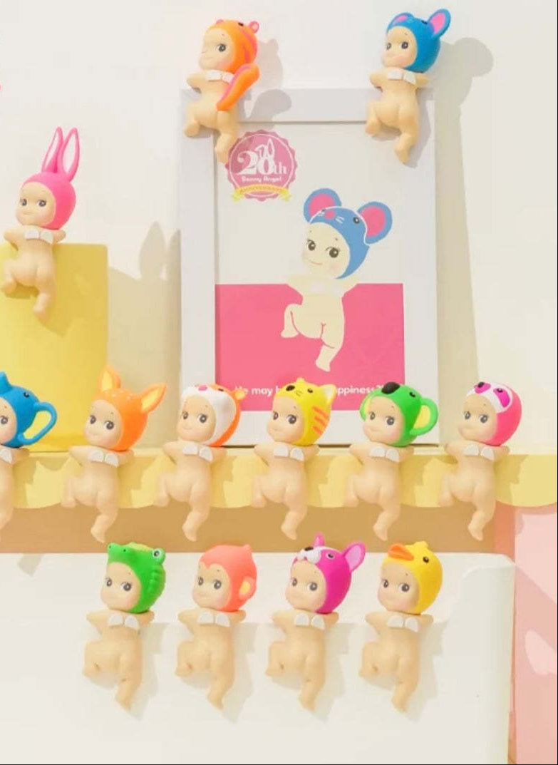 Sonny Angel HIPPERS Looking Back Series Figures, Blind Box